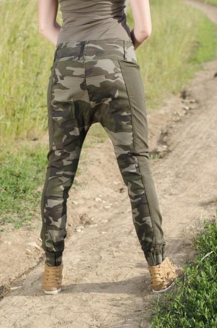 O&T dámske nohavice Garment denim s nízkym sedom, woodland