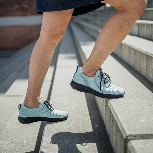 Bennon Nexo Low Sneakers, Turquoise/Black