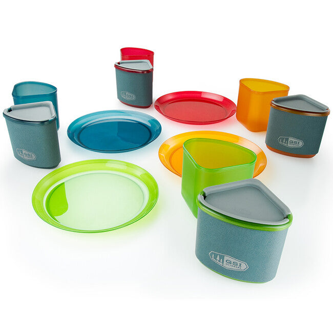 GSI Outdoors Infinity 4 Person Compact Tableset, Multicolor