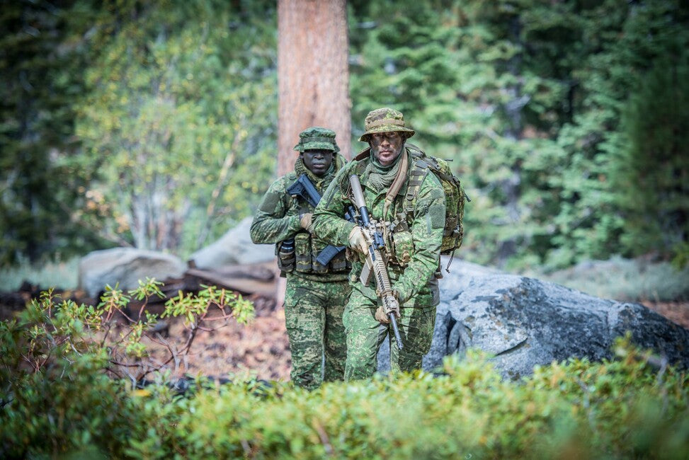 Helikon-Tex MBDU Shirt, NyCo Ripstop, MultiCam Black™