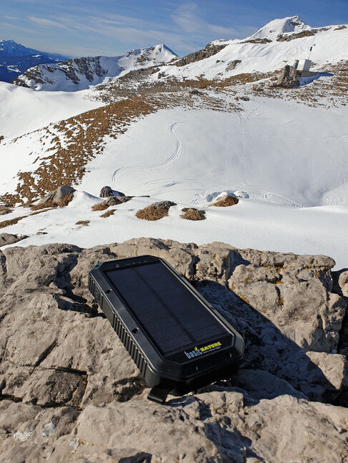 BasicNature 20 20K Power Bank with Wireless Qi Charging and Solar Panel