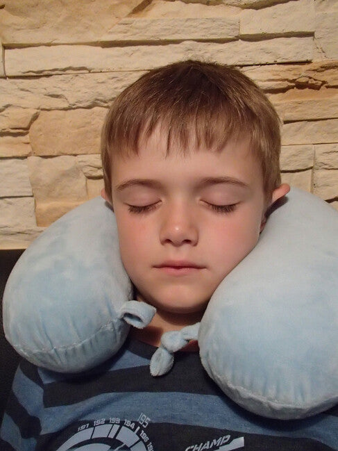 BasicNature Kids Neck Pillow, Blue