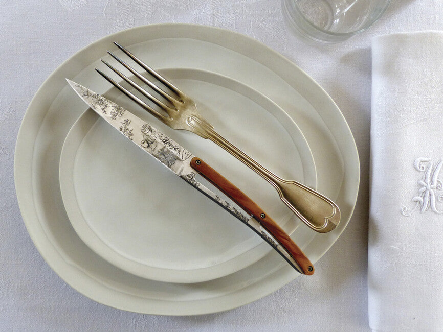 Deejo 6-Piece Steak Knives Set, Polished Blade, Olive Wood, Toile de Jouy Design