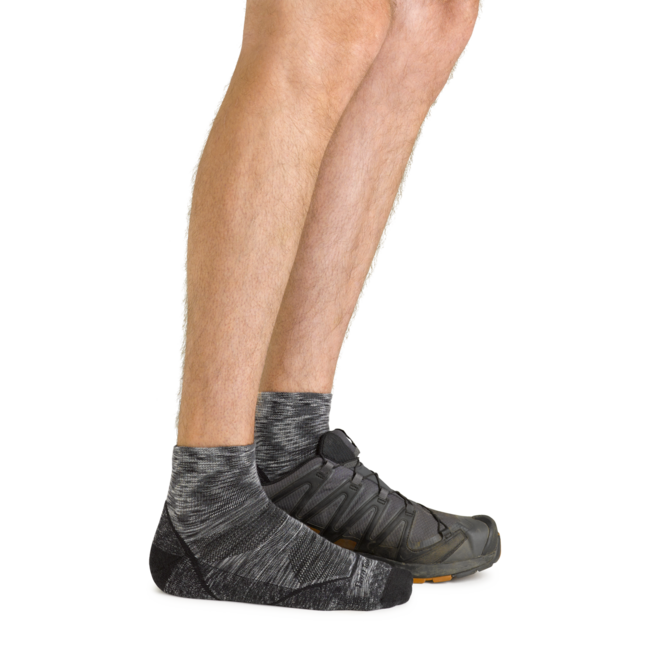 Darn Tough Light Hiker 1/4 Socks, Space Gray