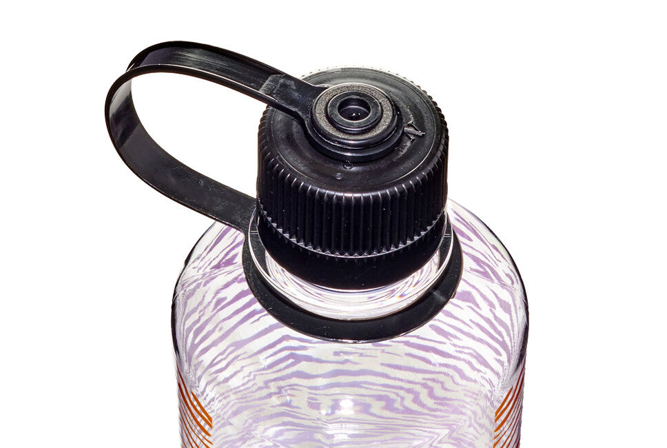 Nalgene NM Sustain Water Bottle 0.5L Zebra