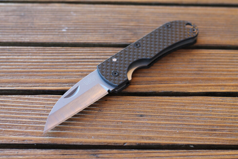 Vargo Ti-Carbon Pocket Knife