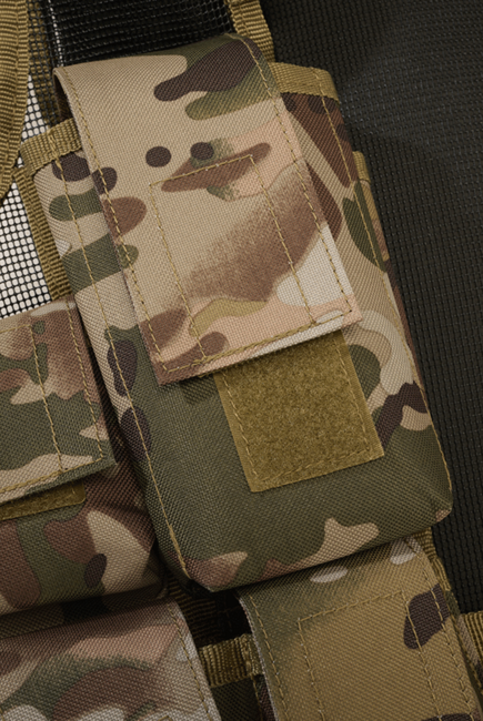 Brandit taktická vesta, tactical_camo
