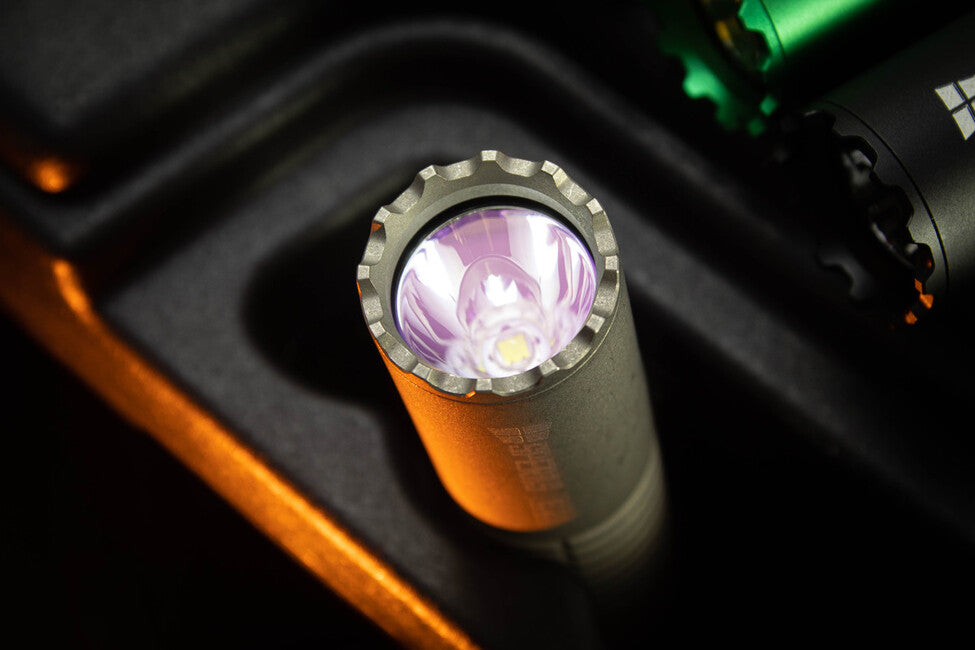 Speras Tactical Rechargeable Flashlight E21, Titanium
