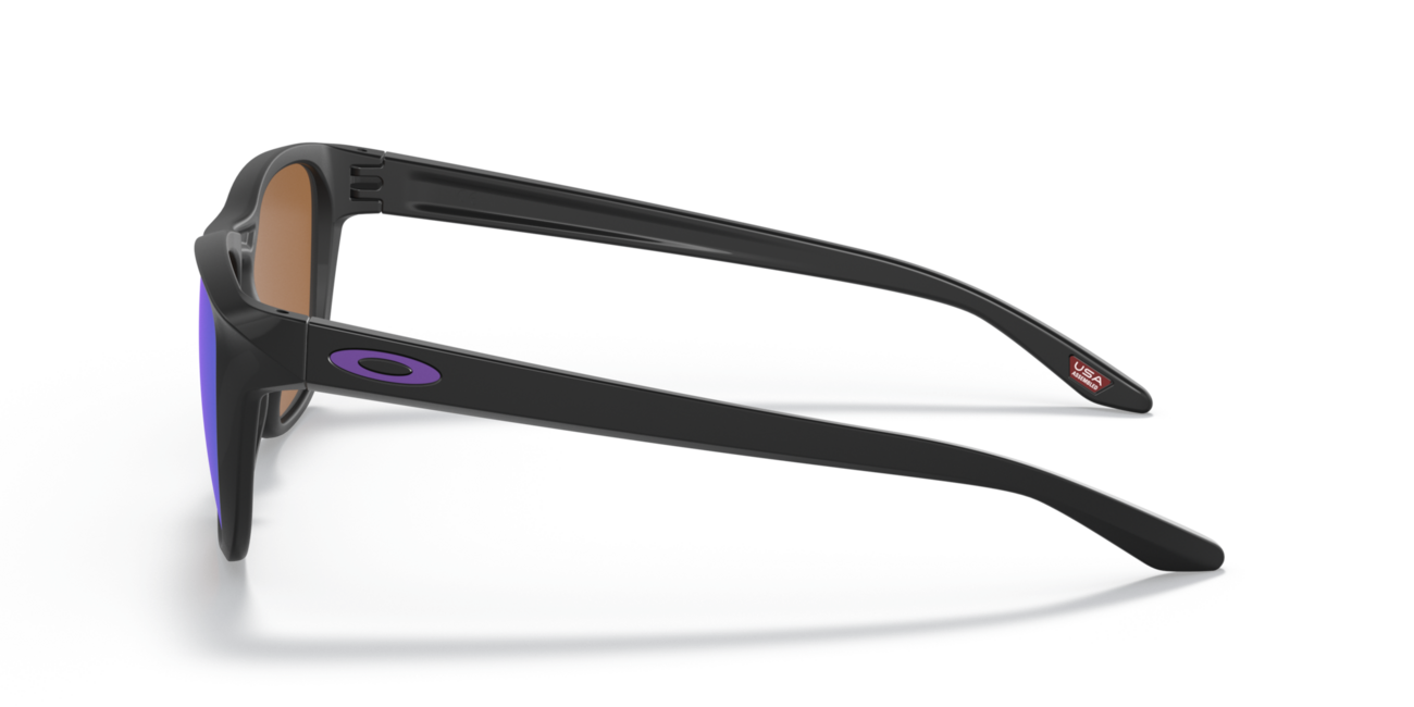 Oakley MANORBURN Sunglasses, Matte Black Frame, Prizm Violet Lenses, 56