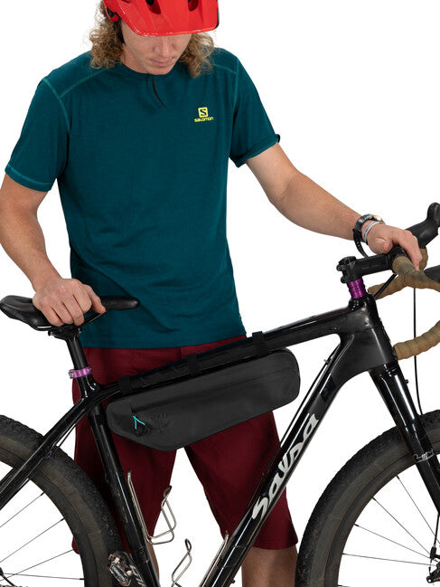 Osprey Escapist Frame Bag Small, Black