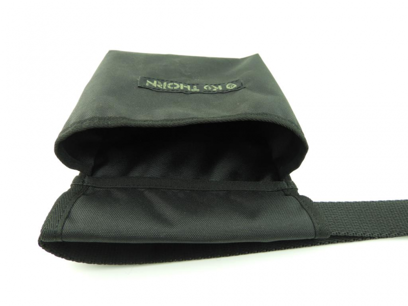 K9 Thorn Treat Pouch Open Top with Belt, Black