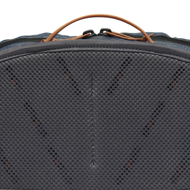 Black Diamond Pursuit 6 Hydration Pack, Carbon-Moab Brown