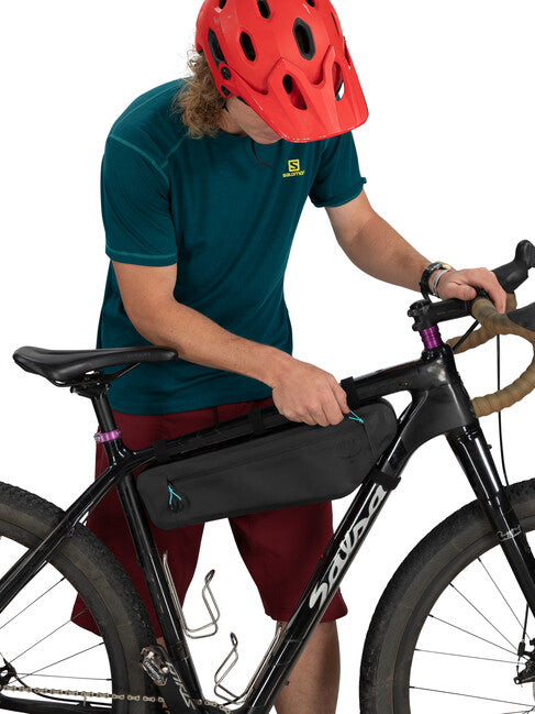 OSPREY Escapist Frame Bag Medium, Black