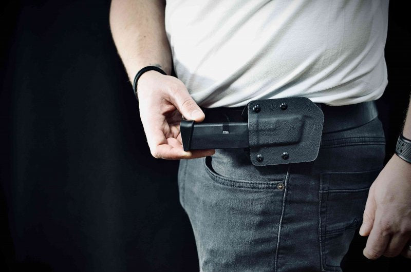 Falco Kydex Horizontal Holster F905 2021 for Single Magazine Glock 19, Black Right