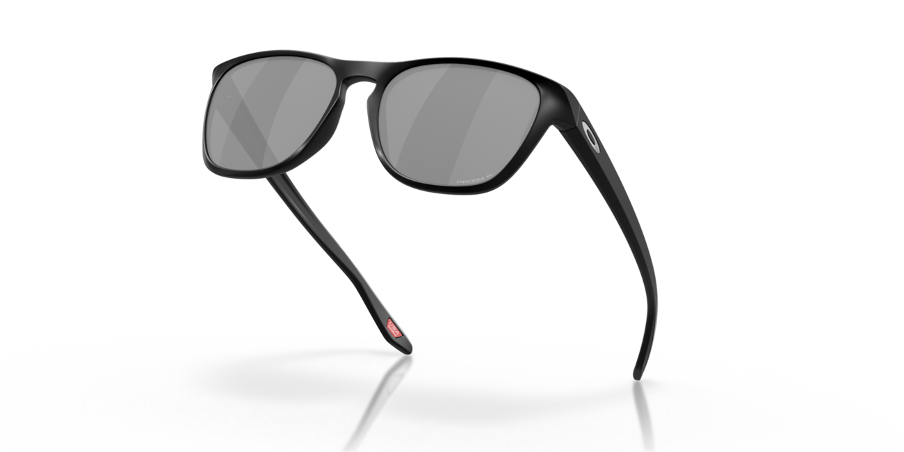 Oakley Manorburn Sunglasses, Matte Black Frame, Prizm Black Polarized Lenses, 56
