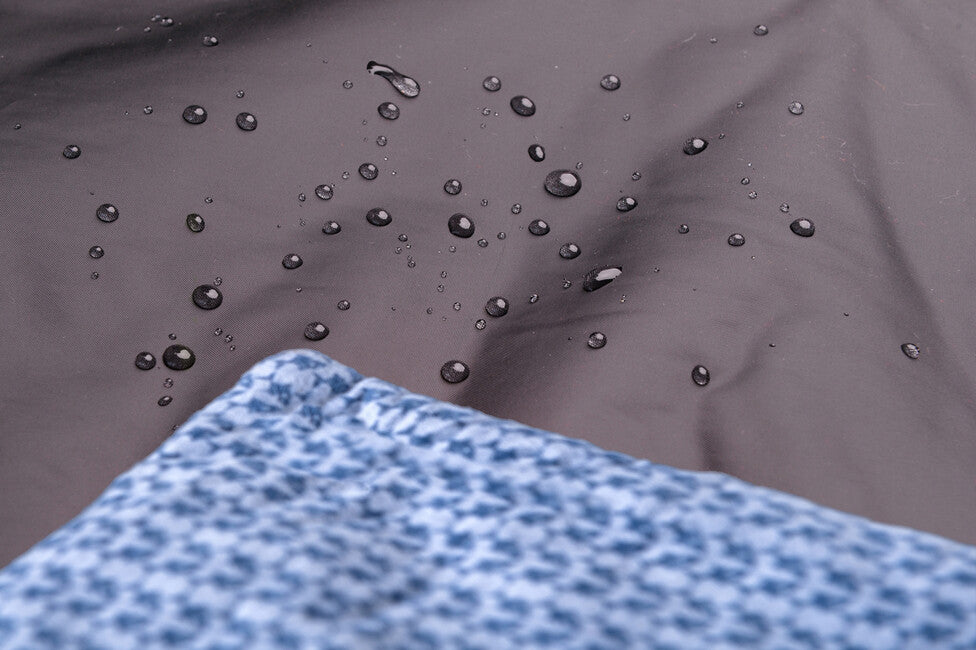 Amazonas Molly Picnic Blanket with Thermal Filling Ocean 175 x 135 cm