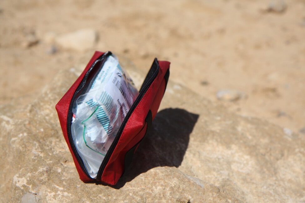 BasicNature Standard First Aid Kit, Nylon Bag