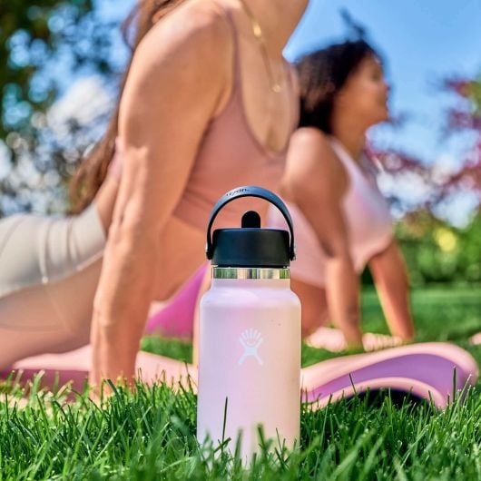 Hydro Flask Wide Thermos Bottle with Straw Cap 32 OZ 946 ml, Black