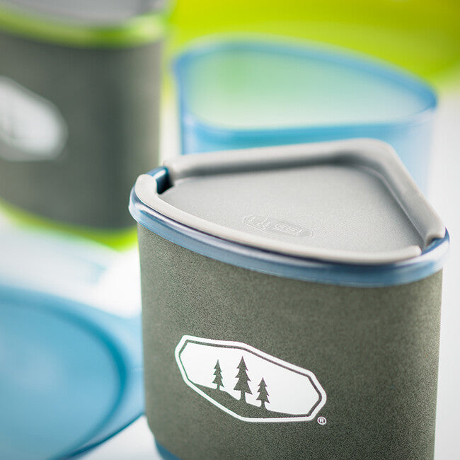 GSI Outdoors Pinnacle Camper Camping Tableware Set for 4 People