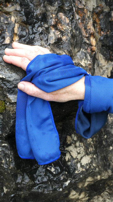 BasicNature CoolSport Sport Towel, Blue, 30 x 100 cm