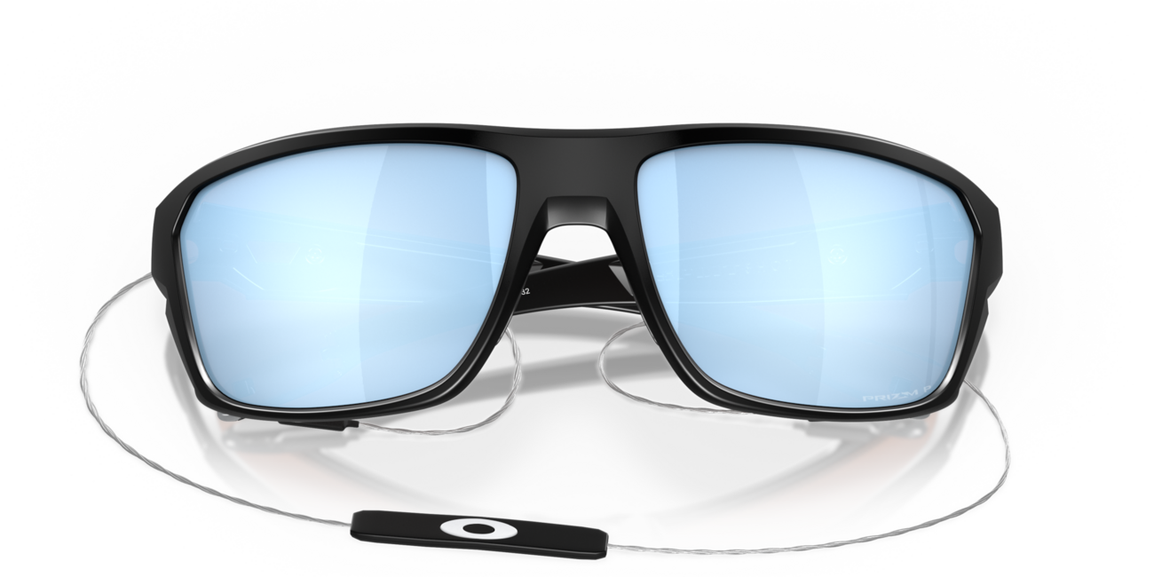 Oakley SPLIT SHOT Sunglasses, Matte Black Frame, Prizm Deep Water Polar 64 Lenses