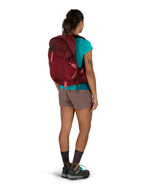 Osprey Tempest 20 Hiking Backpack, Cacao Pink