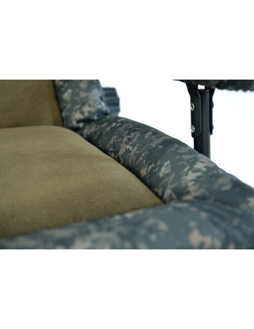 M-Electrostatyk Enzo Fishing Chair, Green with Pattern