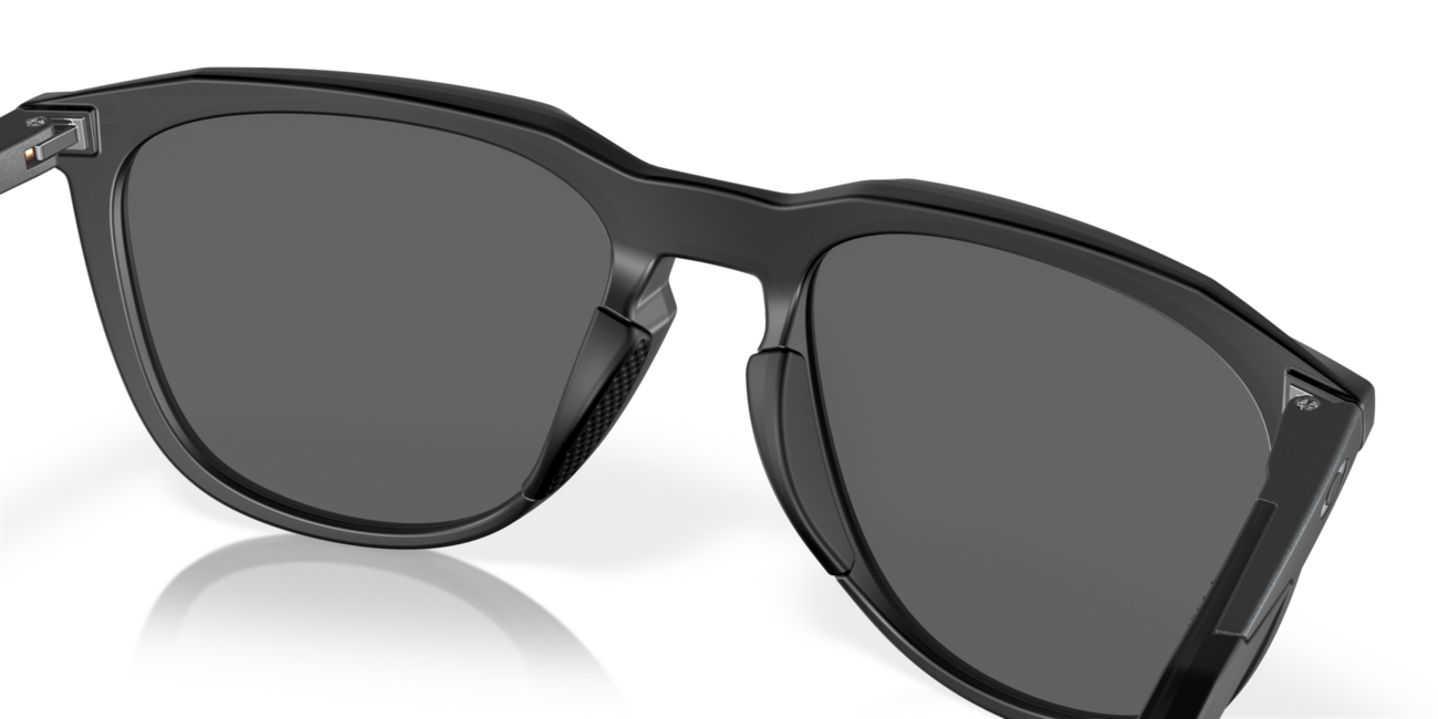 Oakley Slnečné okuliare THURSO s rámom Matte Black Ink a so sklíčkami Prizm Black 54