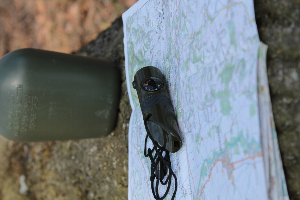 Mil-Tec Signaling Whistle 6in1, Olive