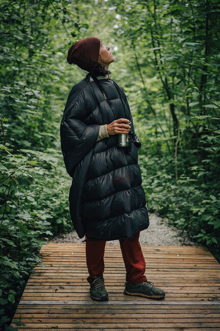 Patizon spacák Multi Quilt 250 M, čierna/červená