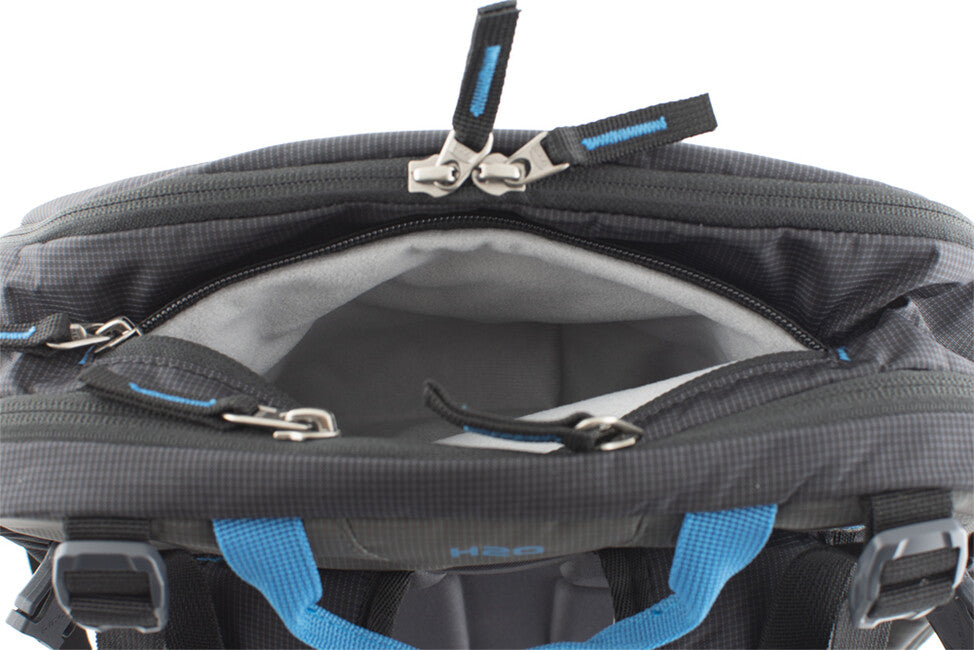 Pinguin Ace 27 Nylon Backpack, 27 L, Petrol