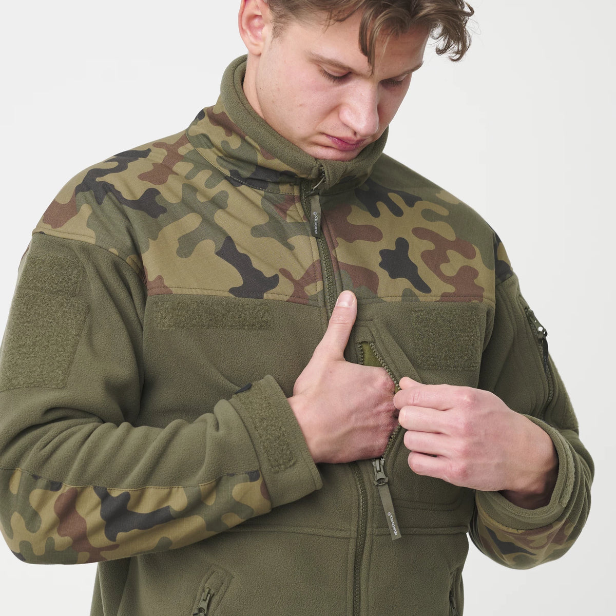 Helikon-Tex Infantry flisová bunda, olivová/woodland, 330g/m2 – detail 2
