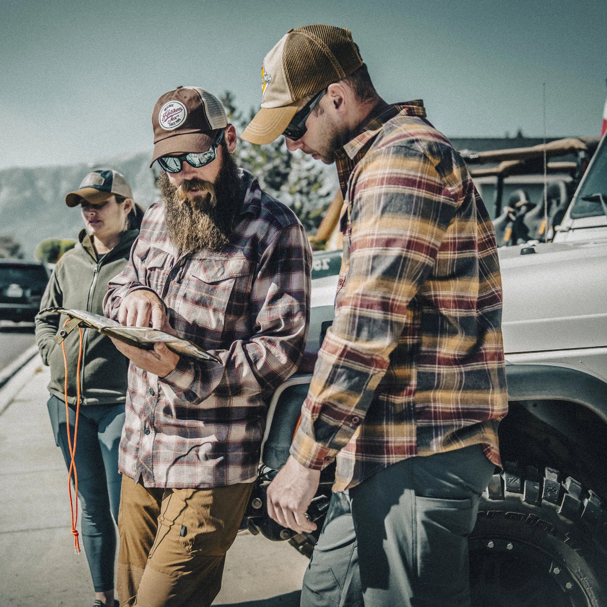 Helikon-Tex GreyMan košeľa Graphite Plaid – v použití 2