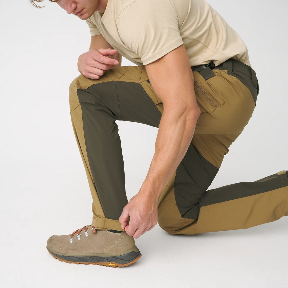 Helikon-Tex HYBRID OUTBACK nohavice Dura Canvas DuraCanvas, Coyote / Taiga Green – detail 4