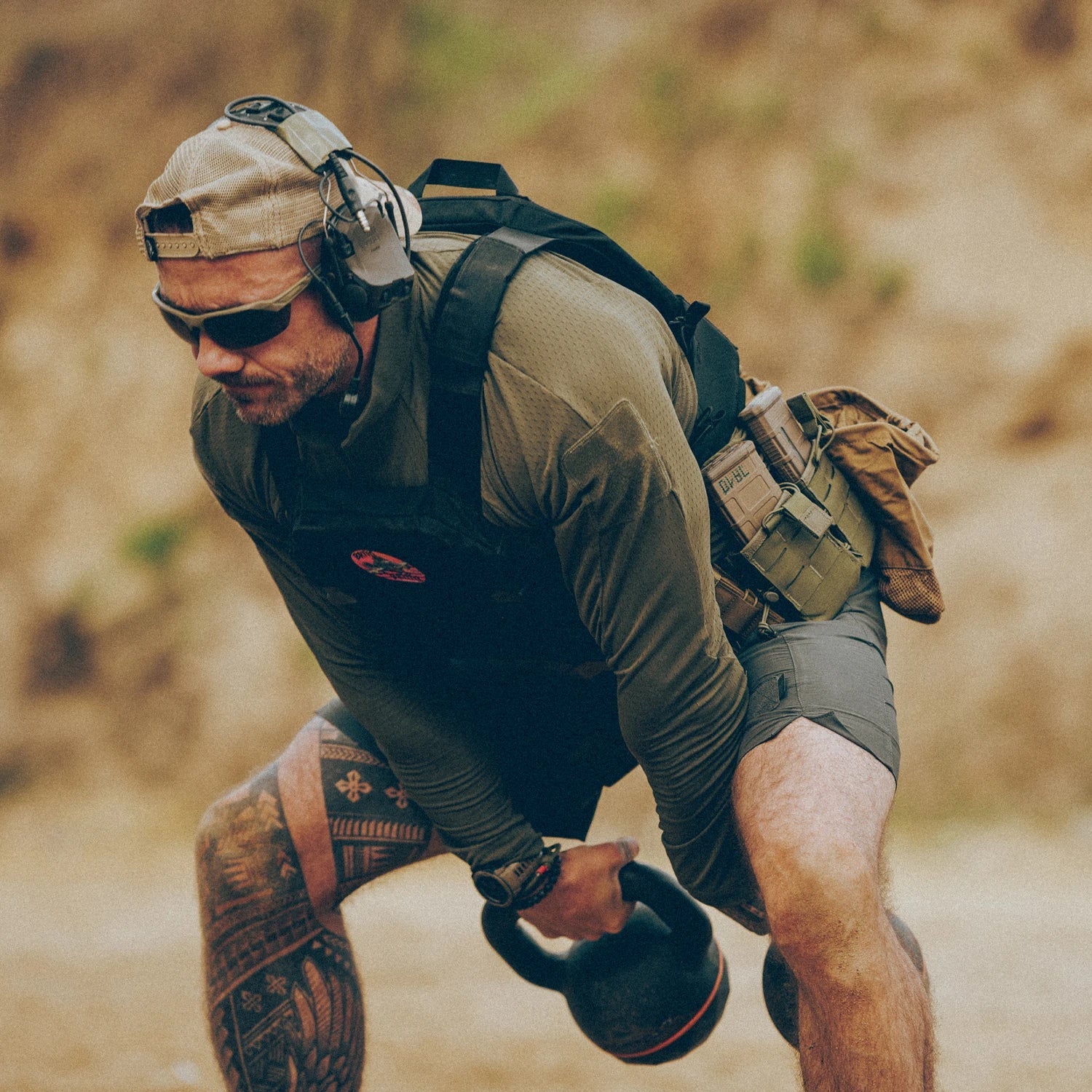 Helikon-Tex Apex Lightweight taktický nátelník, olive green