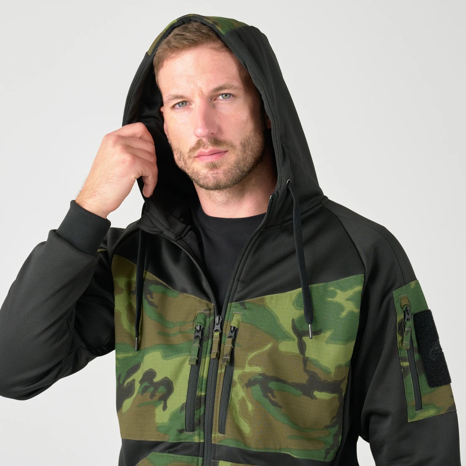 Helikon-Tex ROGUE HOODIE bunda, BLACK/US WOODLAND – detail 7