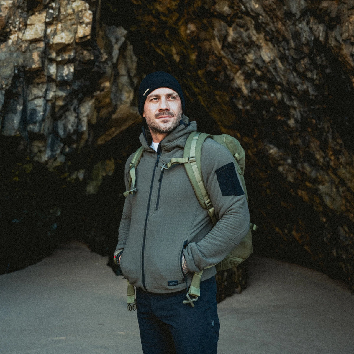 Helikon-Tex Winter Merino čiapka, čierna – v použití 4