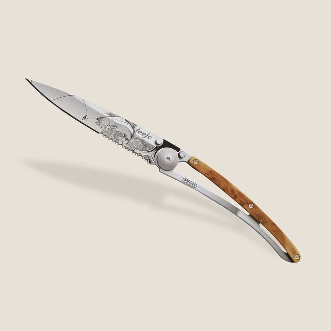 Deejo zatvárací nôž Serration titan wood Trout