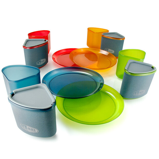 GSI Outdoors Infinity 4 Person Compact Tableset, Multicolor