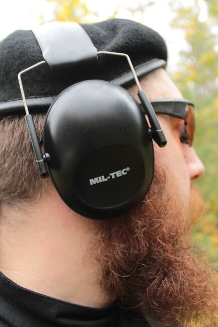 Mil-Tec Noise-Cancelling Headphones, Black