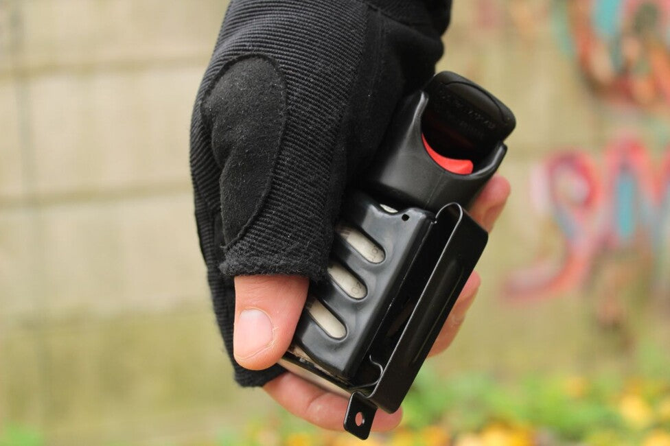 ESP Universal Rotating Holster Shun-06-40 for 40 ml Sprays, Black