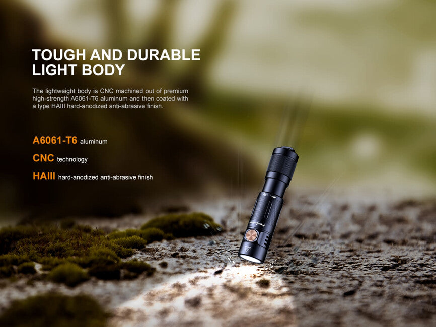 Fenix nabíjateľná mini baterka E05R, hnedá