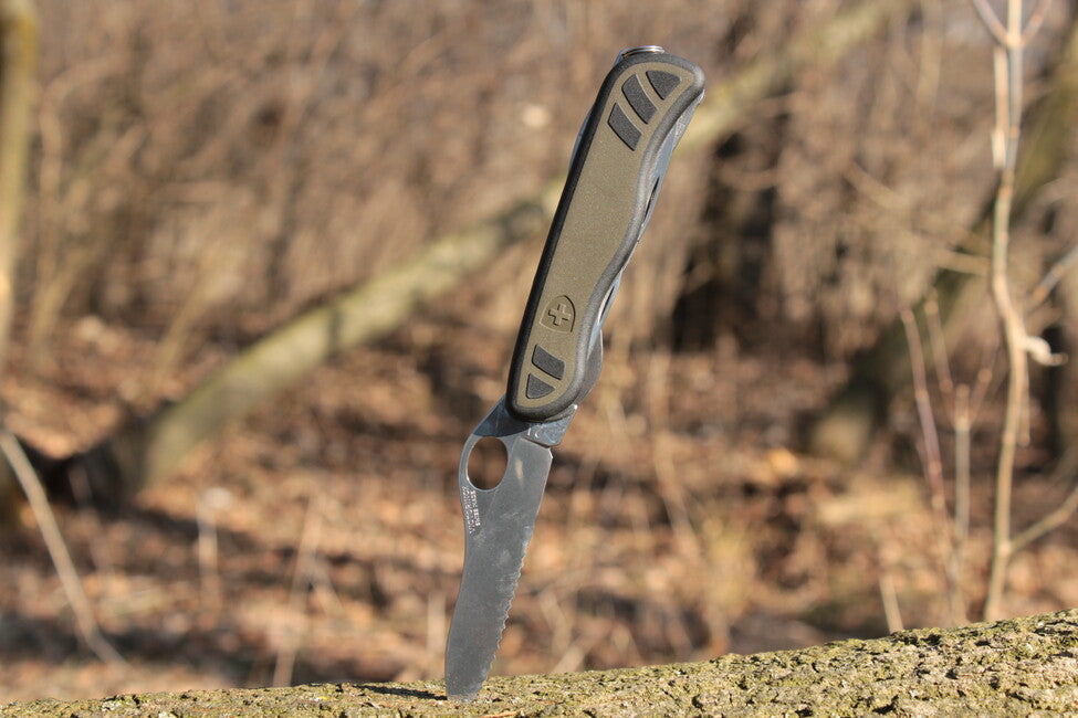 Victorinox Swiss Army Pocket Knife, Green-Black, 111mm