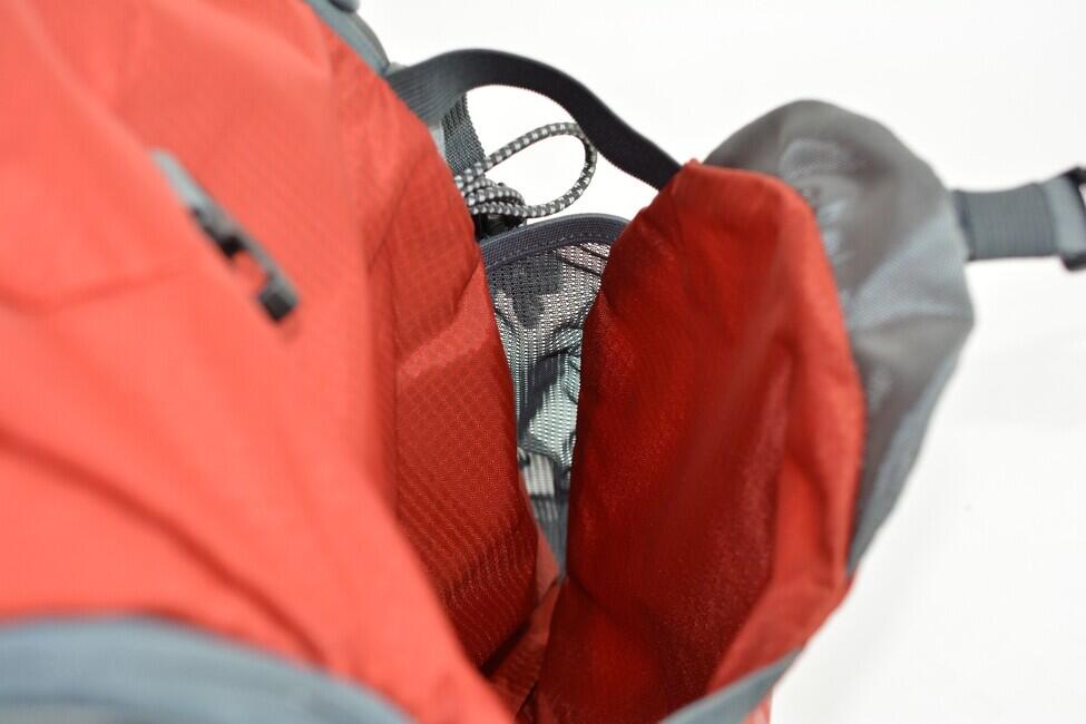 HUSKY Salmon 30L Backpack, Orange