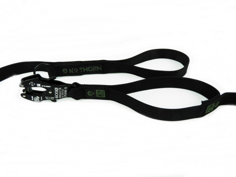 K9 Thorn Leash with Double Handle and Carabiner Kong Frog, Black, L