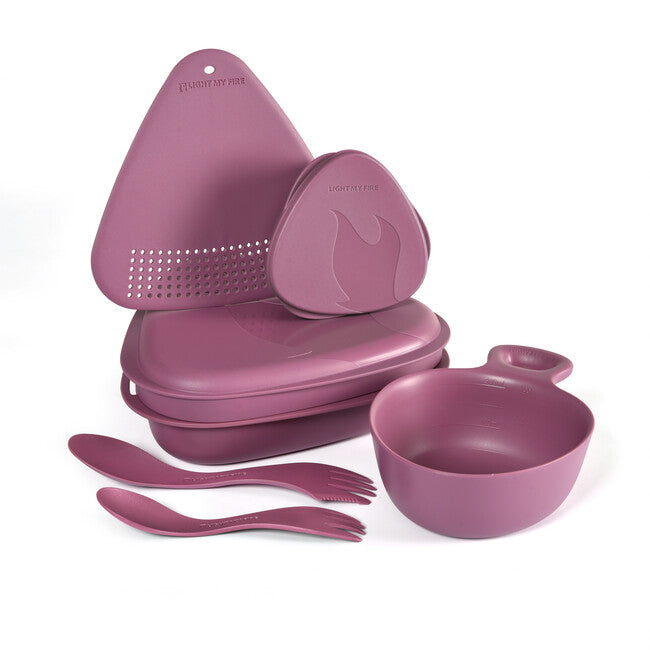Mess Kits