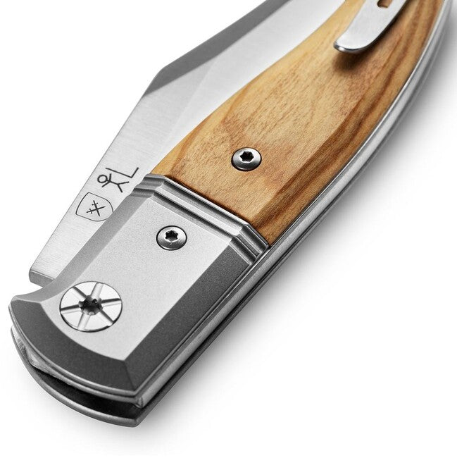 Lionsteel Gitano je nový tradičný vreckový nôž s čepeľou z ocele Niolox GITANO GT01 UL