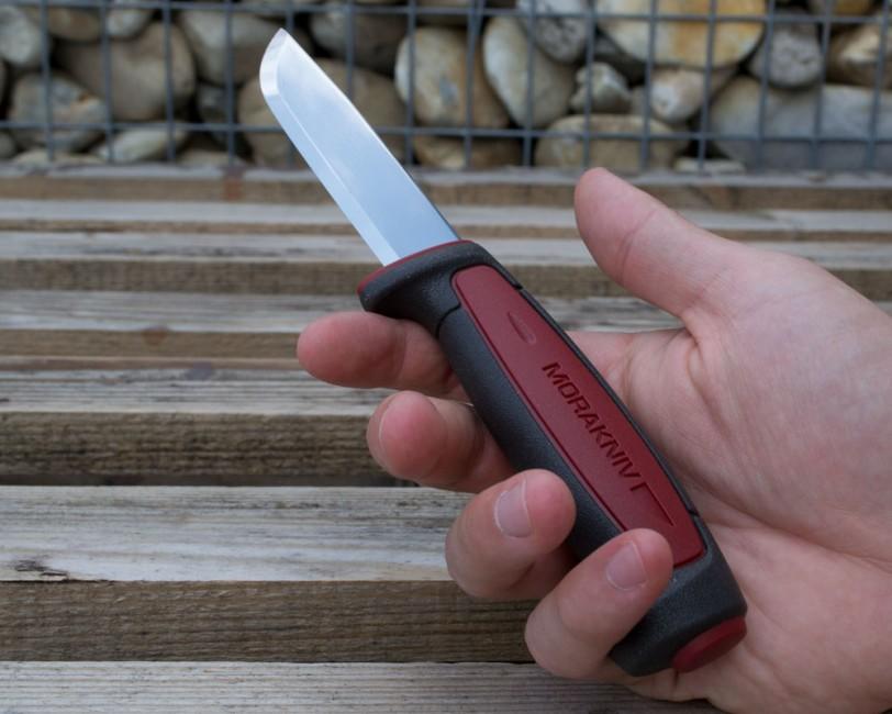 Mora of Sweden Pro C Carbon Knife, Red