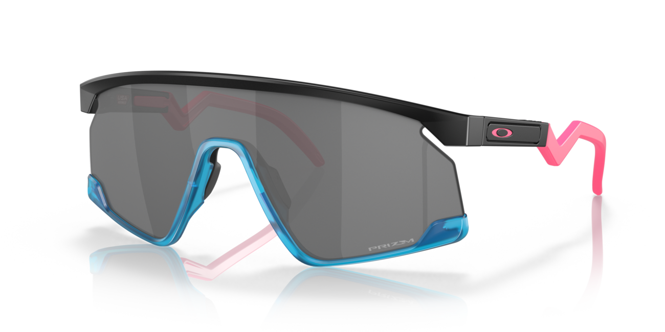 Oakley BXTR Sunglasses 39, Matte Black Frame, Prizm Black Lens