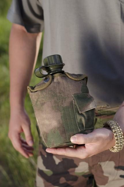 MFH Field Bottle Victory HDT Camo FG 1L